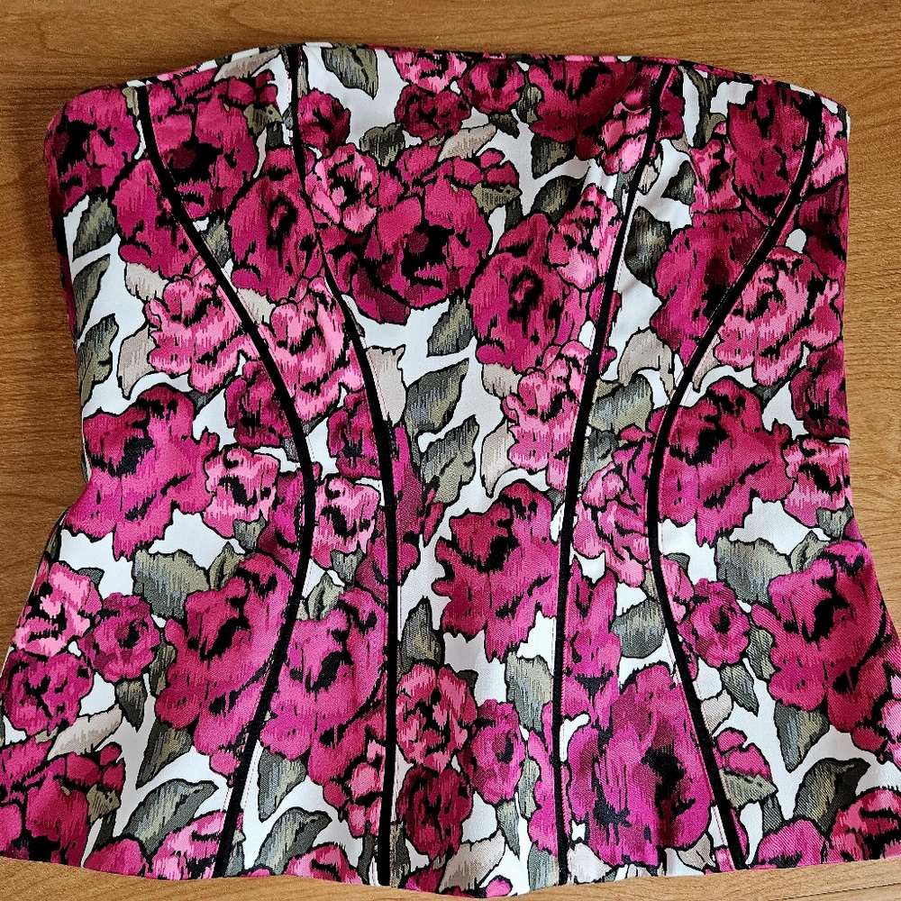 White House Black Market Strapless Edgy Meadow Bustir Corset Top